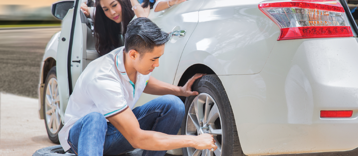 Menawarkan-Road-Assistance