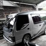 sewa elf tangerang selatan