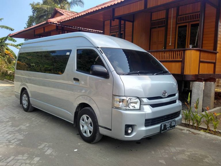 Sewa Hiace Jakarta Selatan: Solusi Transportasi Terbaik untuk Perjalanan Anda