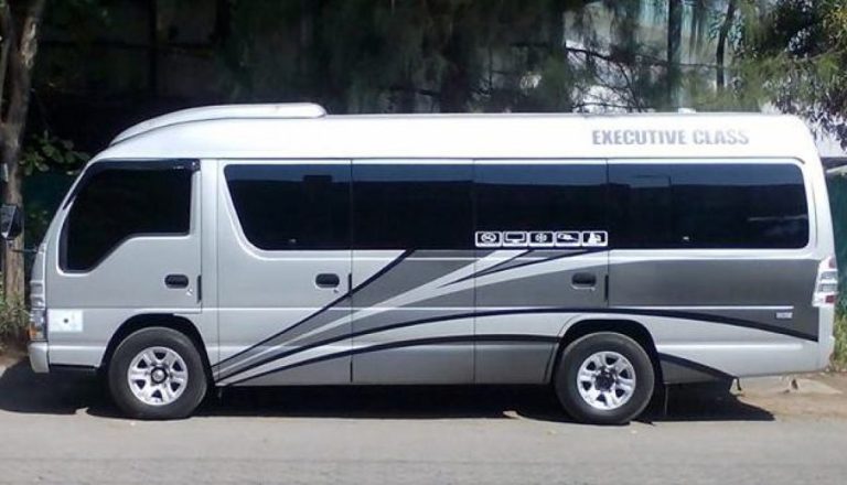 Sewa ELF 15 Seat: Kenyamanan dan Keluasan untuk Perjalanan Anda