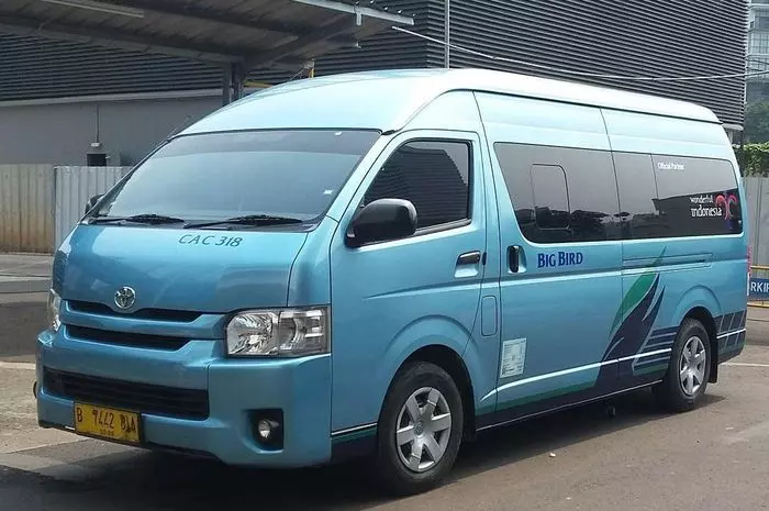 Sewa Blue Bird Hiace