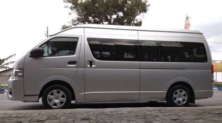 Sewa Hiace Malang ke Bali