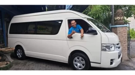 Sewa Mobil Hiace Cirebon Murah