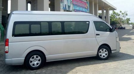 harga sewa hiace surabaya bali murah 