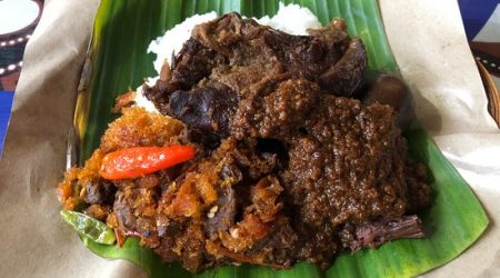 Gudeg Yu Djum