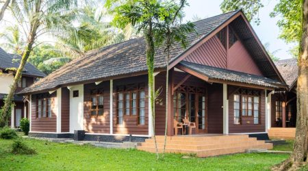 Tanjung Mutiara Cottages 