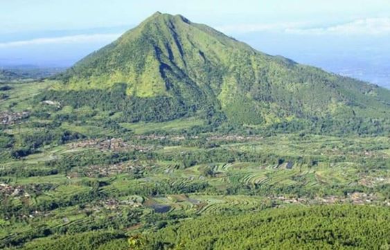 Gunung Kemukus