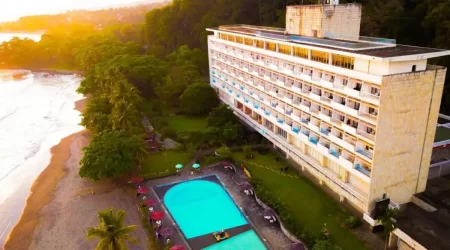 Rekomendasi Hotel di Sumber