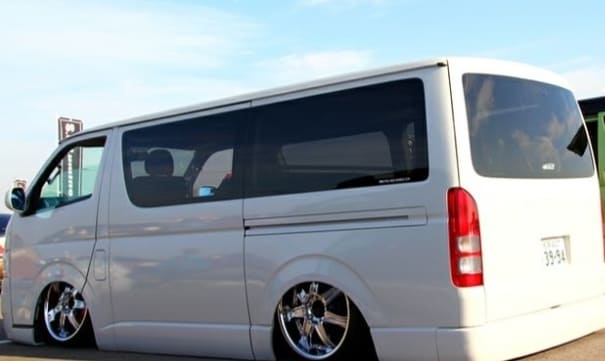 Sewa Hiace Semarang Lepas Kunci