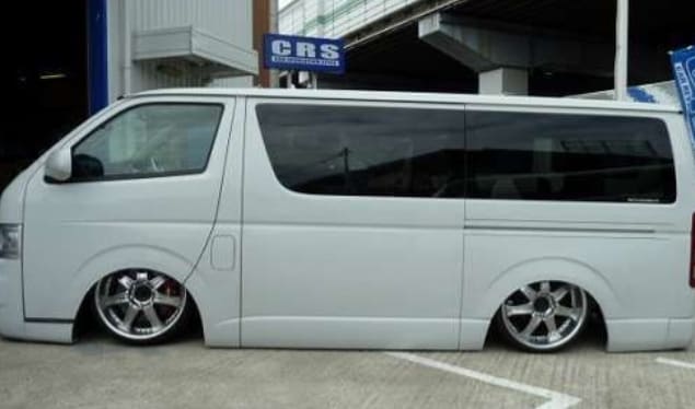 Sewa Hiace Semarang Lepas Kunci