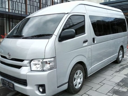 Sewa Hiace Jakarta Ponorogo