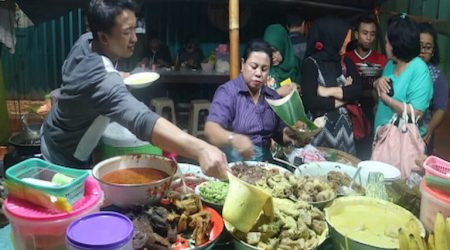 Kuliner malam di semarang 