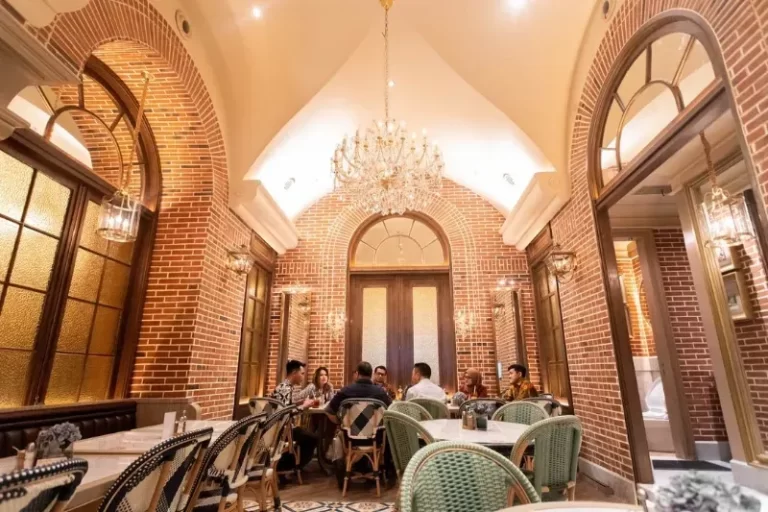 4 Restoran di Pacifik Place, Terbaik dan Lezat