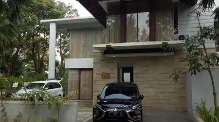 Villa Keluarga di Jogja 