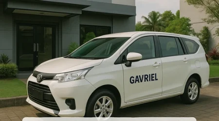 sewa mobil surabaya barat Gavriel