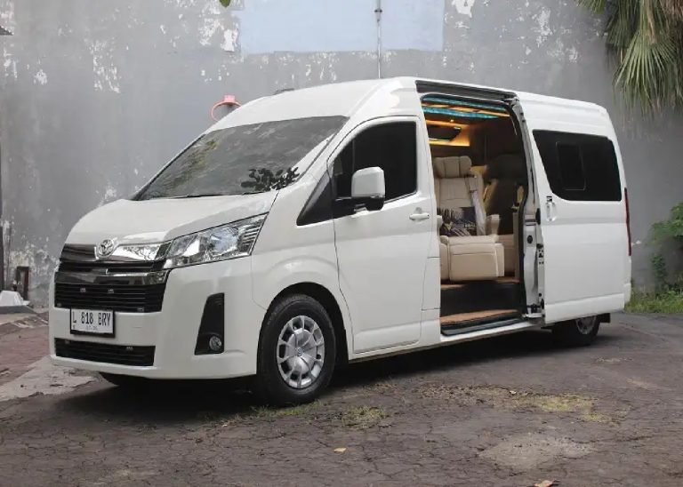 Sewa Mobil Hiace di Semarang, 100% Ideal untuk Wisata Rombongan
